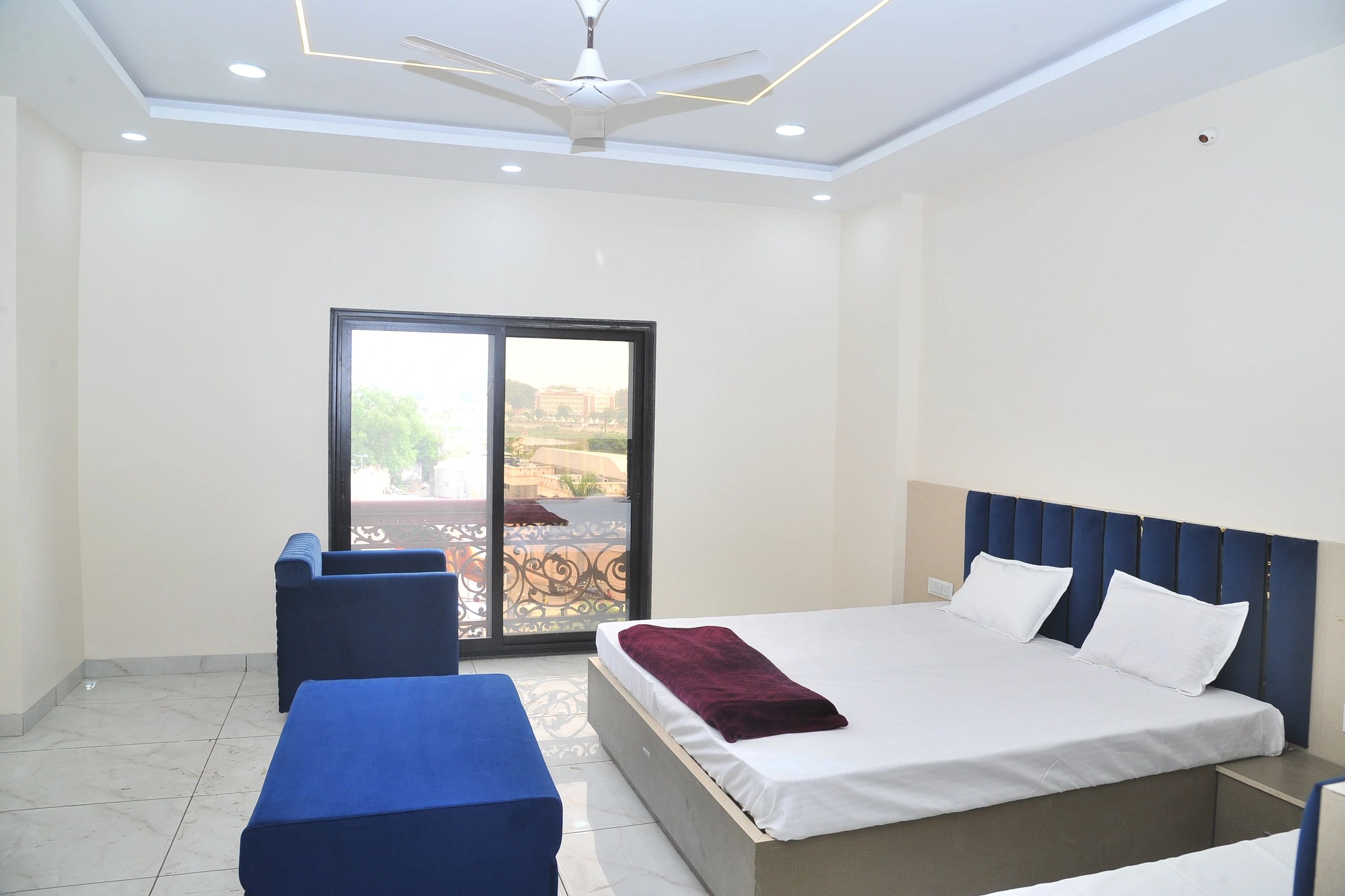 Clean budget double bed room